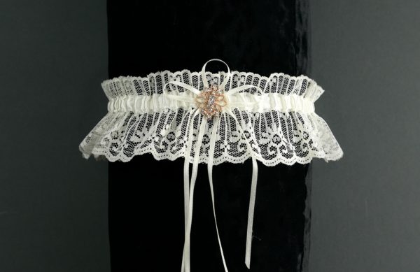 Garter 3