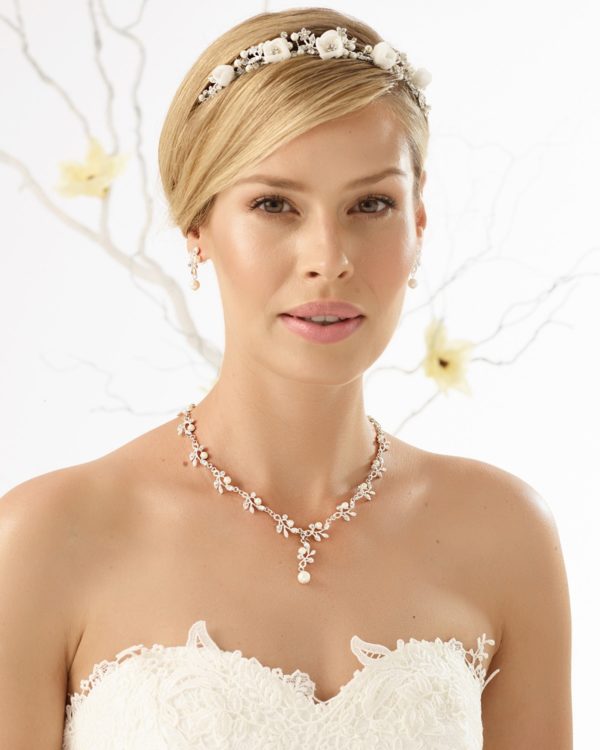 Tiara 7