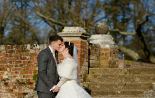 Real bride Pip - Grace in lace